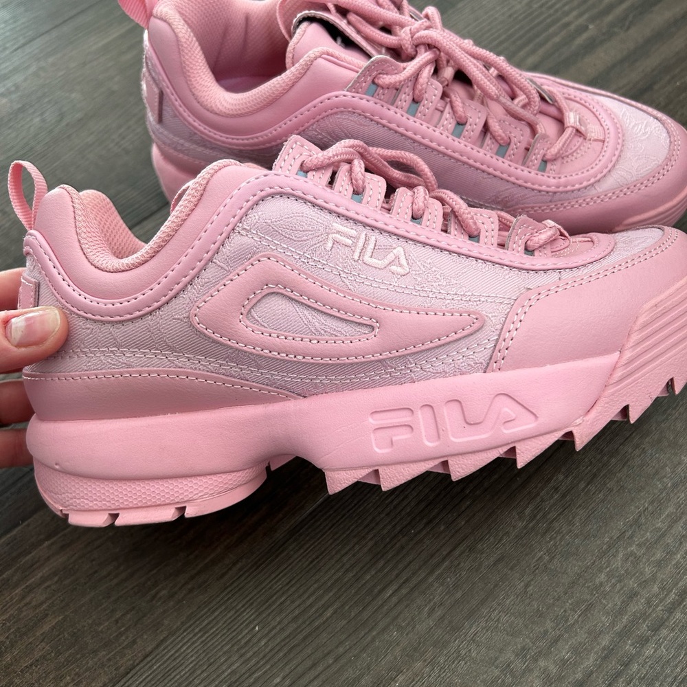 Fila sneakers pink size 8.5